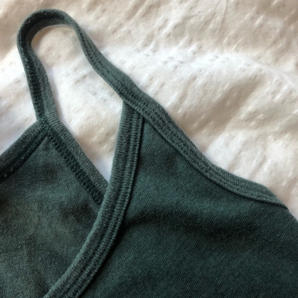 Brandy Melville / John Galt Skylar Dark Forest Green Cropped Tank Top - Picture 10 of 10
